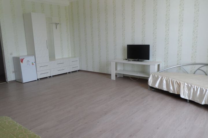 Room 10 of 23