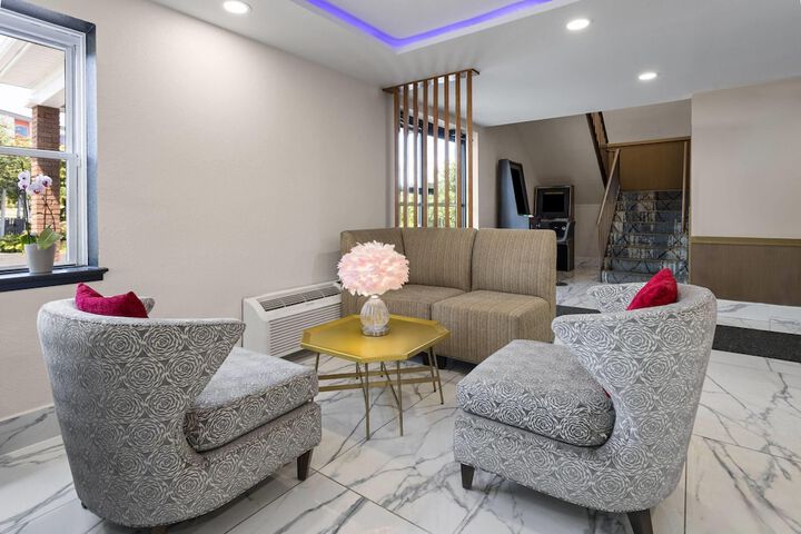 Hotel Interior 4 of 65