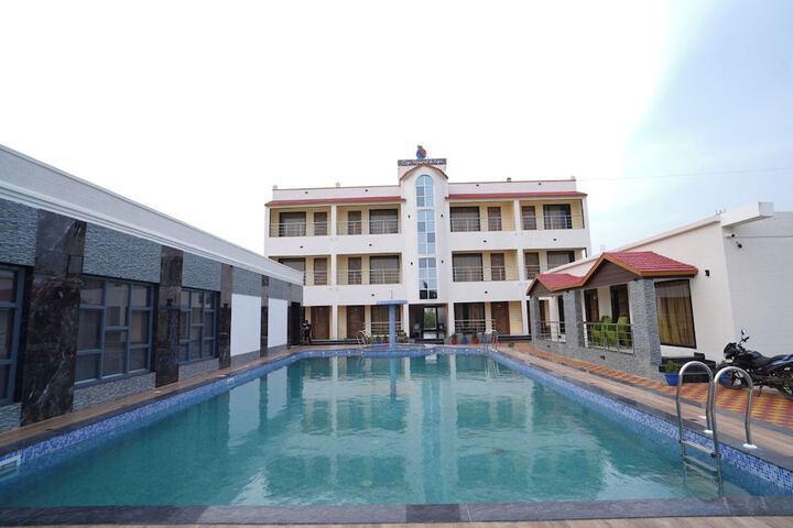 Lipi Resort and Spa