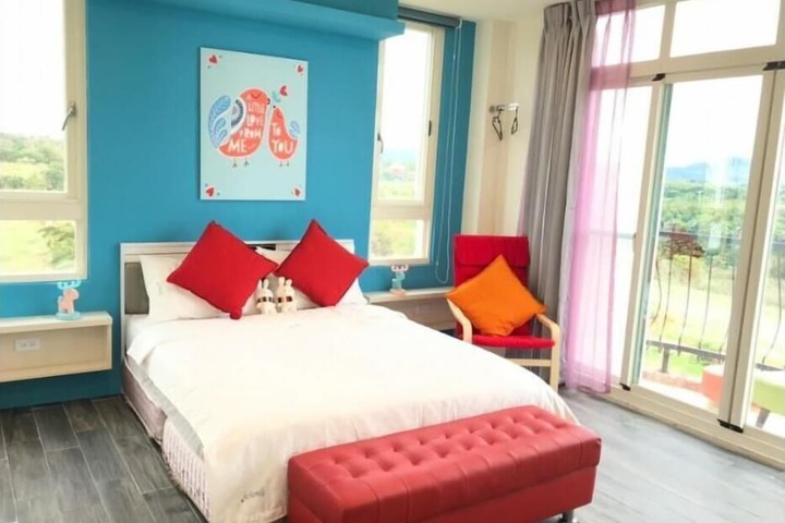 Room 12 of 60
