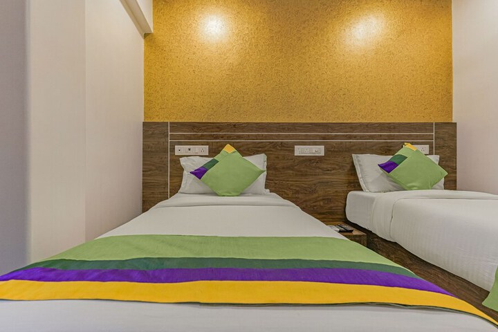 Room 8 of 41
