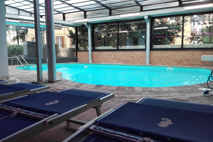 Hotel with Pool