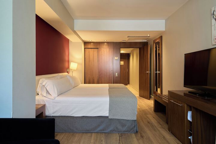 Room 49 of 116