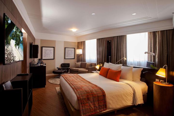 Room 25 of 86