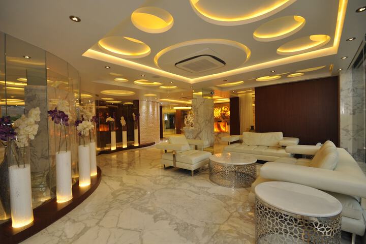 Hotel Interior 8 of 31
