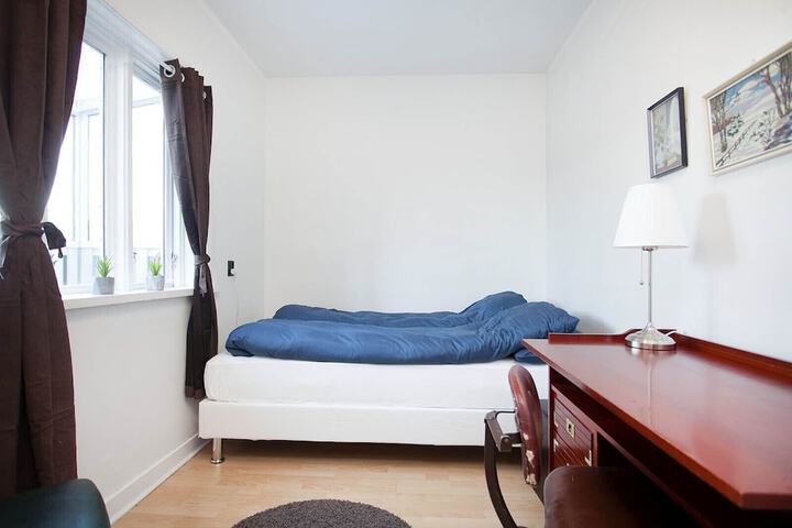 Room 3 of 26