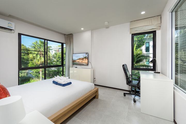 Room 26 of 151