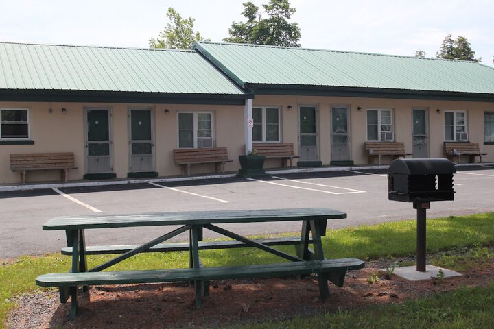 Property Grounds 80 of 98