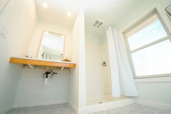Room 17 of 20