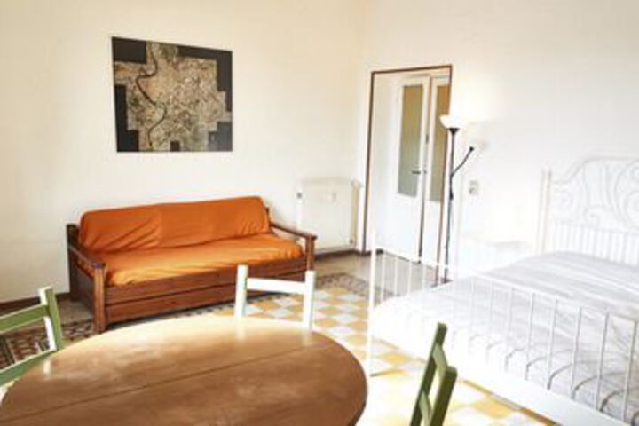 Room 7 of 26