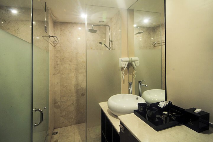 Bath Interior