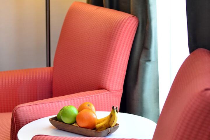 Room amenity