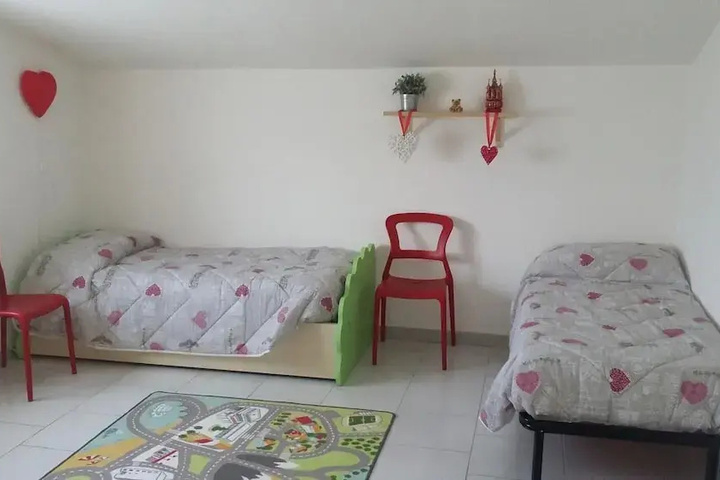 Room 14 of 19