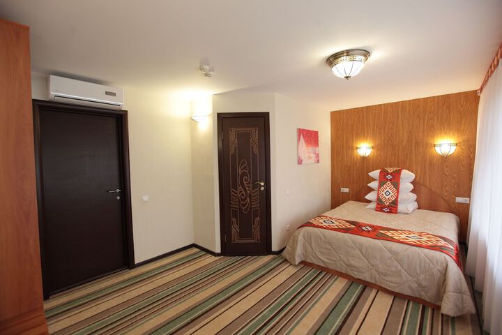 Room 22 of 125