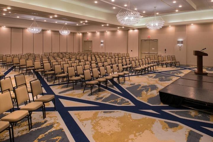 Banquet hall