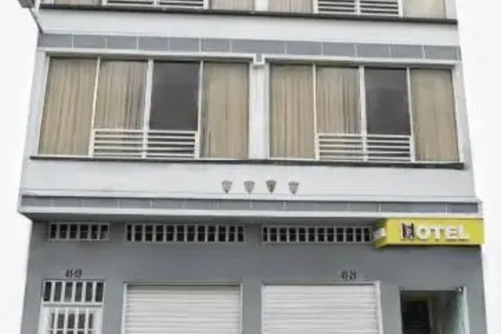 Hotel Platino Plaza