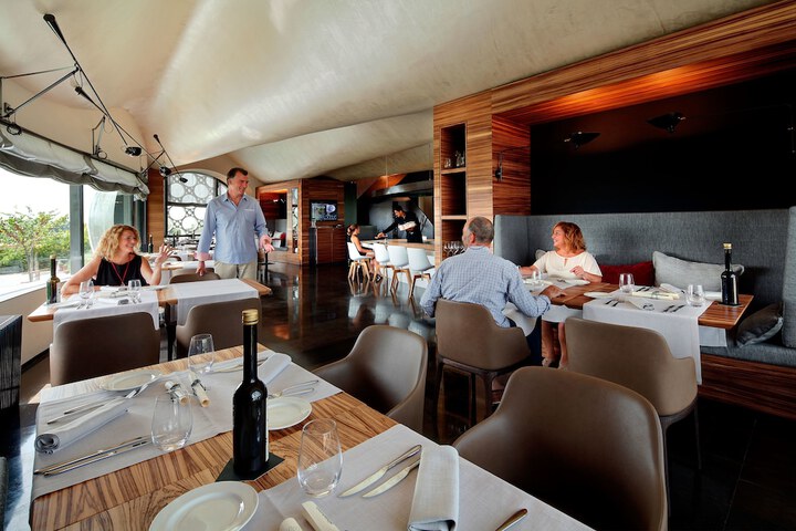 Dining Photos