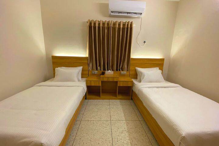 Room 2 of 15
