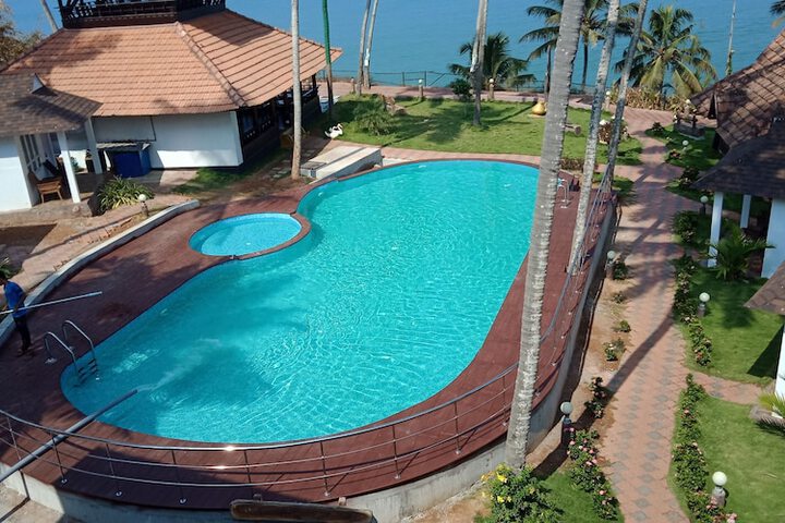Pool 14 of 30