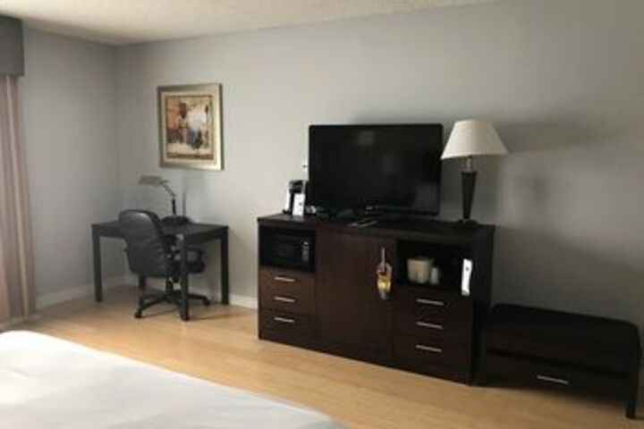 Room 7 of 40