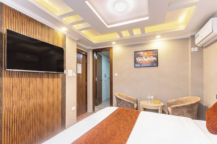 Room 10 of 75