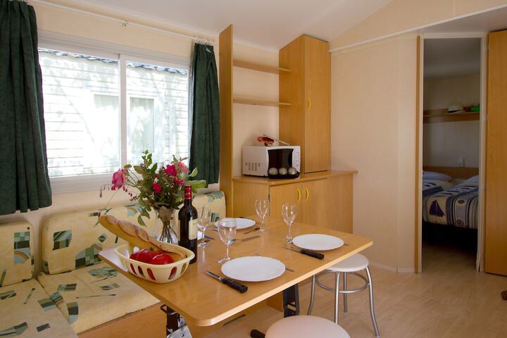 Room 7 of 28