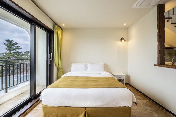 Room 29 of 226
