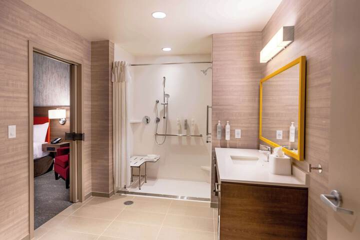Bathroom shower