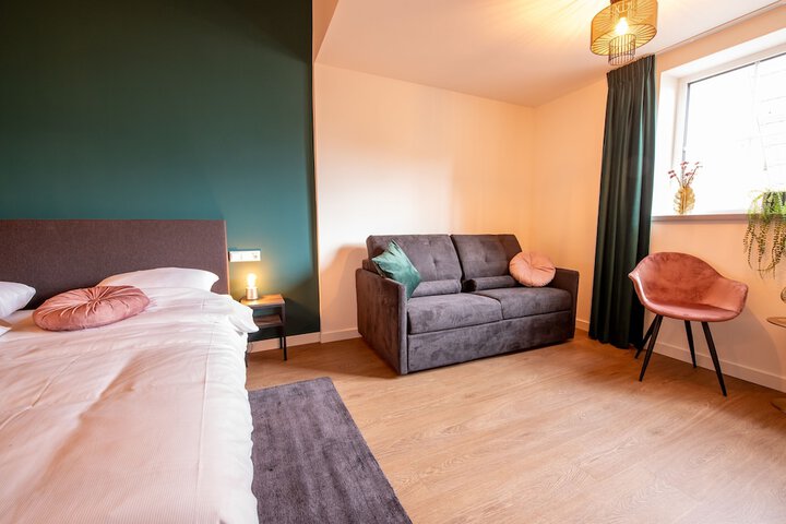 Room 6 of 29