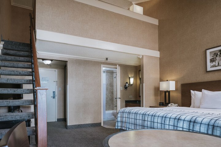 Room 22 of 68