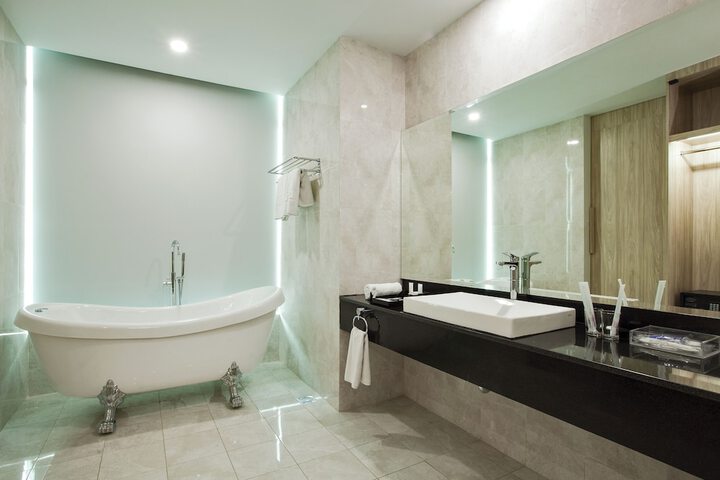 Bath Interior