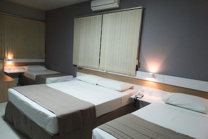 Room 19 of 49