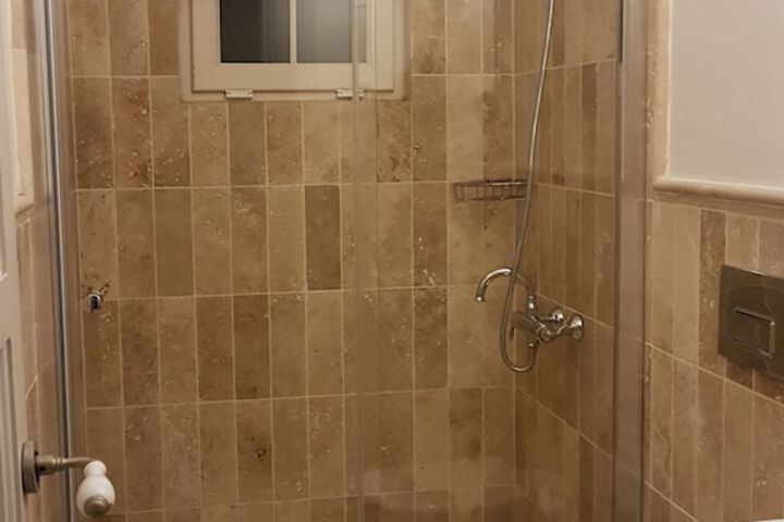 Room 84 of 137