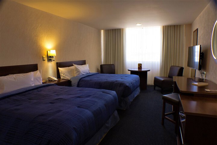 Room 3 of 34