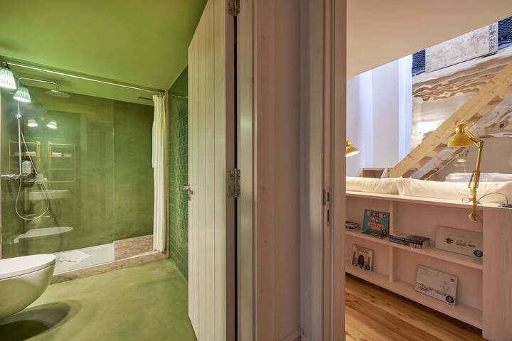 Room 61 of 65