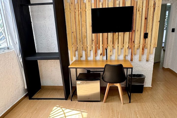Room 43 of 71