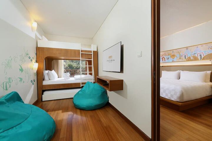 Room 14 of 101