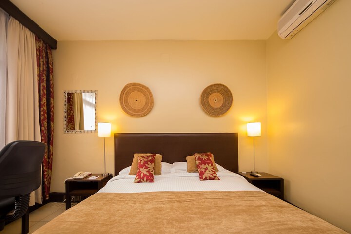 Room 59 of 174