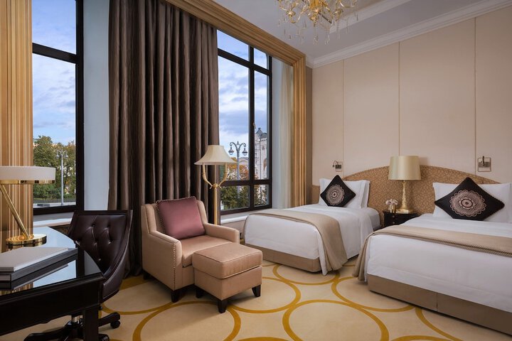 Suite Room