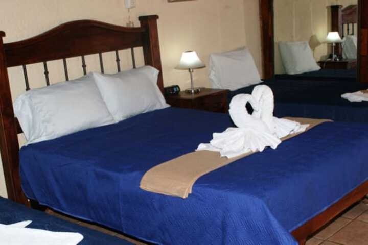 Room 27 of 51