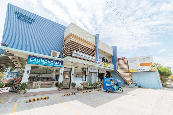 Exterior of RedDoorz Plus near Dadiangas Heights
