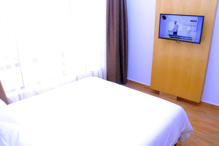 Room 7 of 31