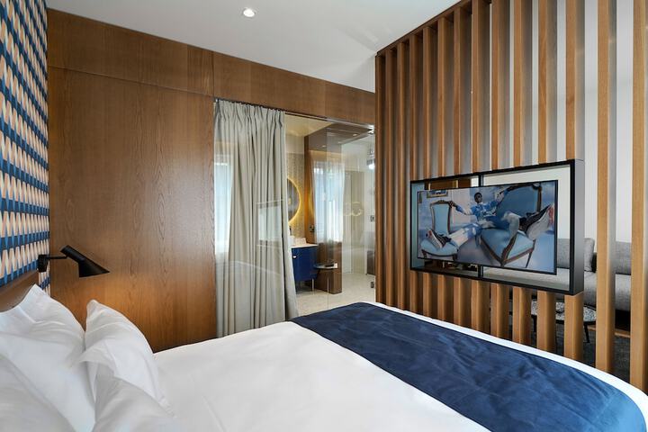 Room 20 of 45