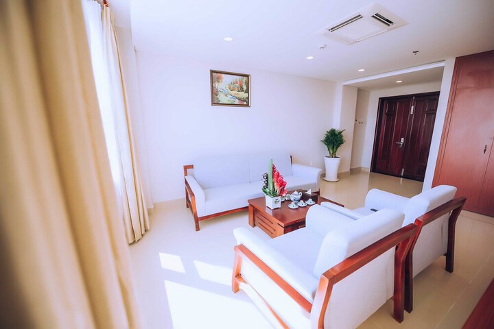 Room 18 of 52