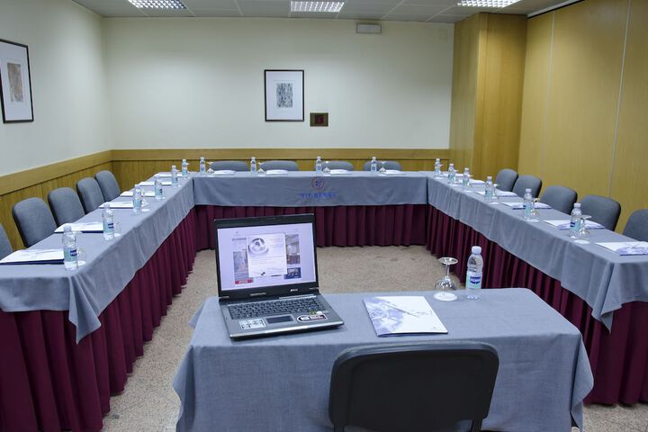 Meeting 33 of 36