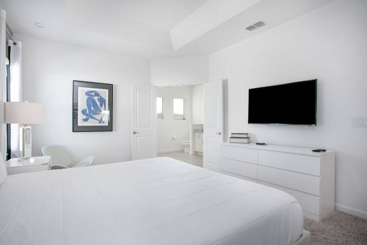Room 46 of 127
