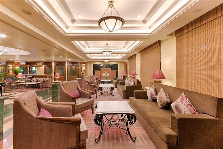 Guest Lobby