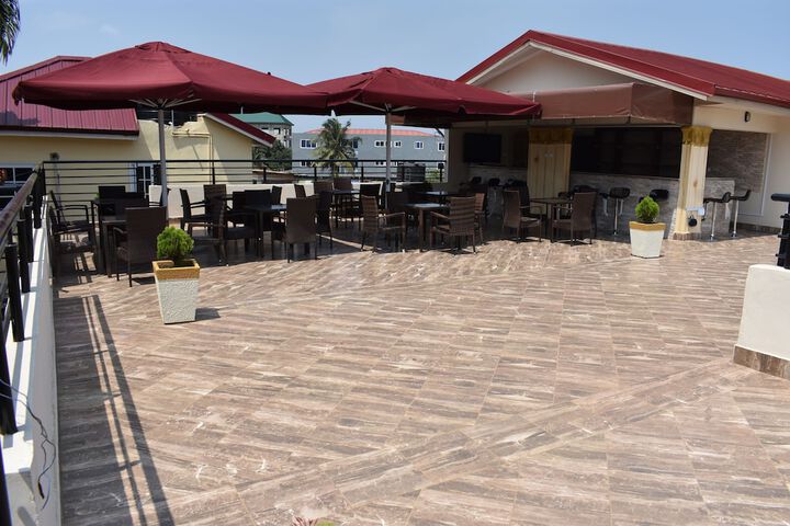 Terrace/Patio 27 of 30