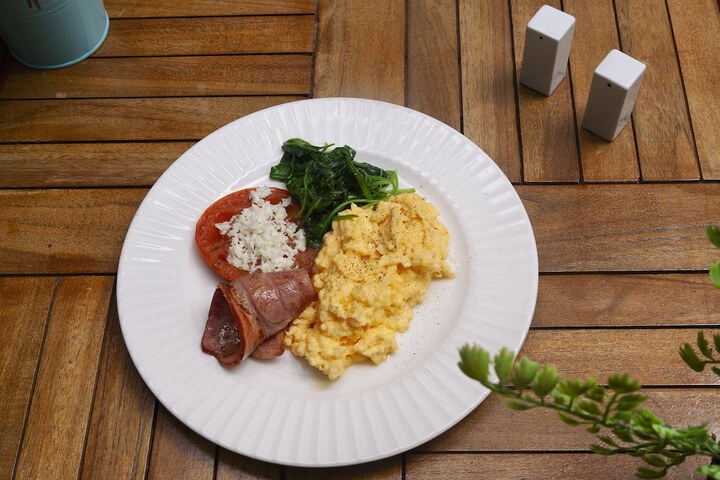 Breakfast/Coffee Service 60 of 65