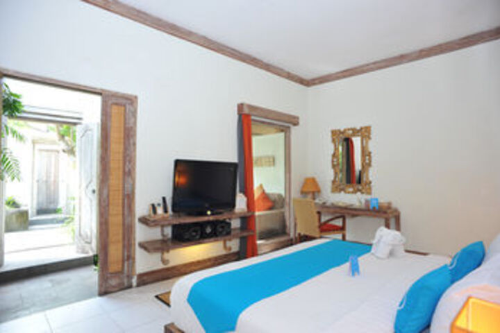 Room 8 of 35